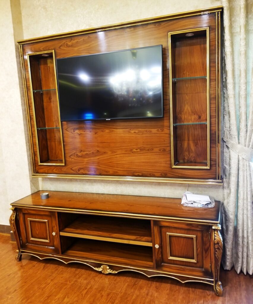 ANIYA – Tv Screen — optional