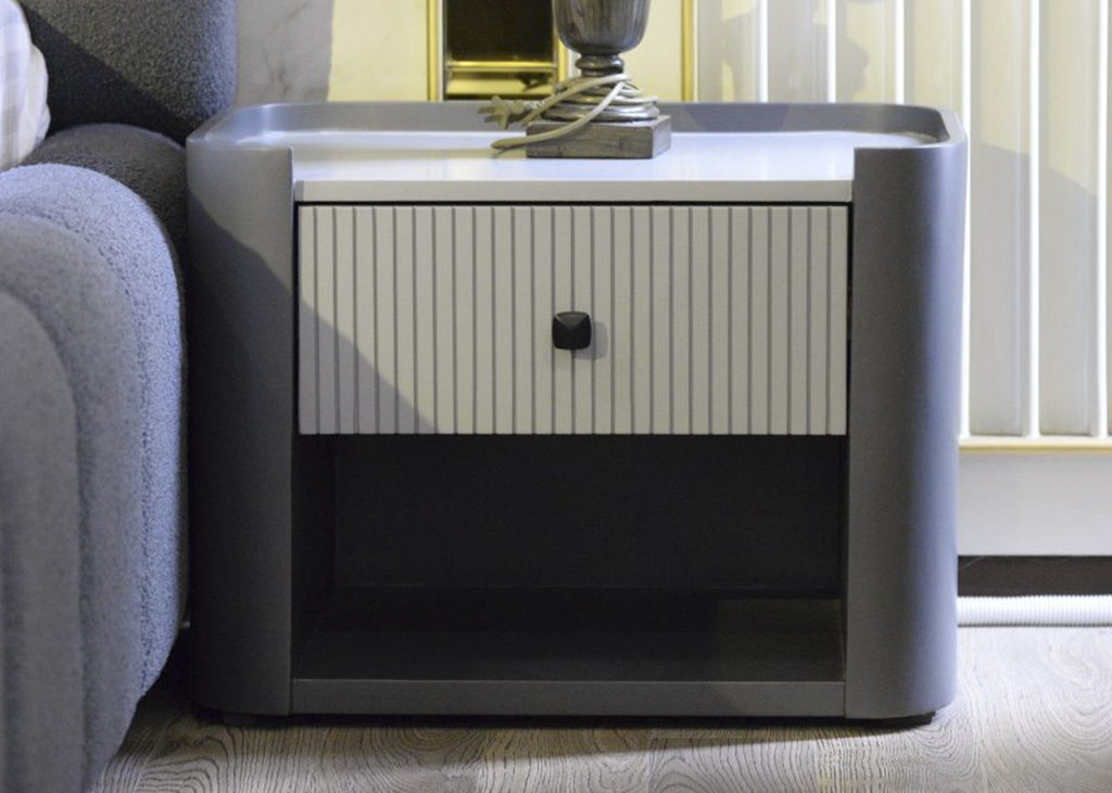 New York – Side Table