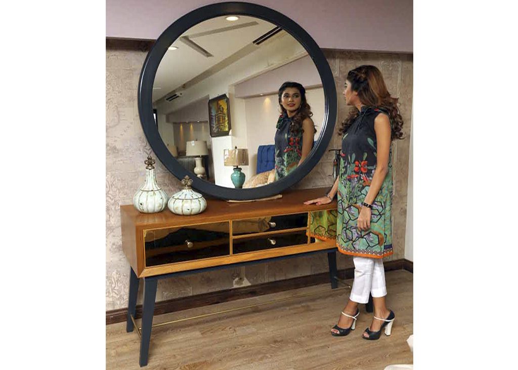 Bilbao – Dresser & Mirror