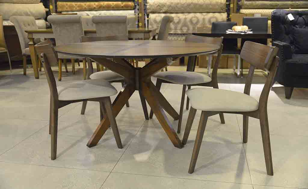 Duncan – Dining Table With 4 Chairs