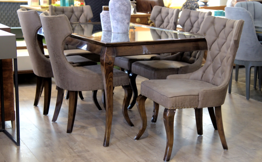 Ryan – Dining Table With 6 Chairs