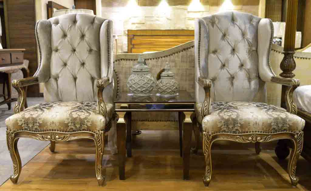 Russia – Chair × 2